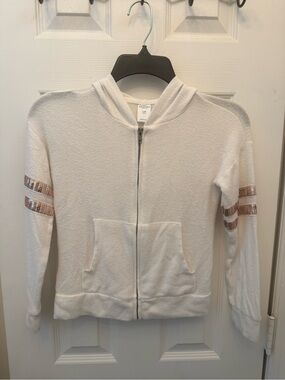 Girl’s Arizona Cozy Cream Zip Hoodie with Rose Gold Accent Stripes size S 7/8